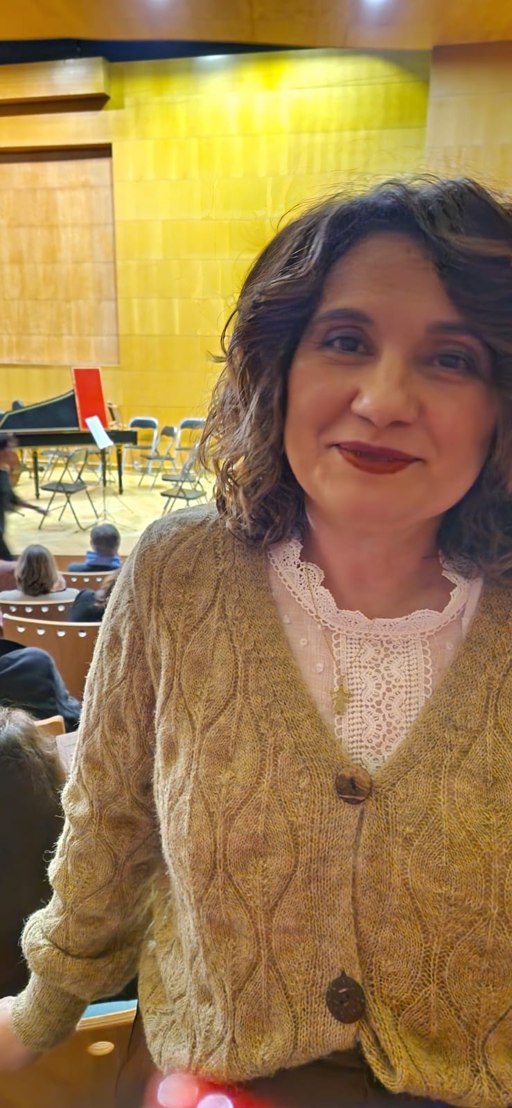 Concha Álvarez